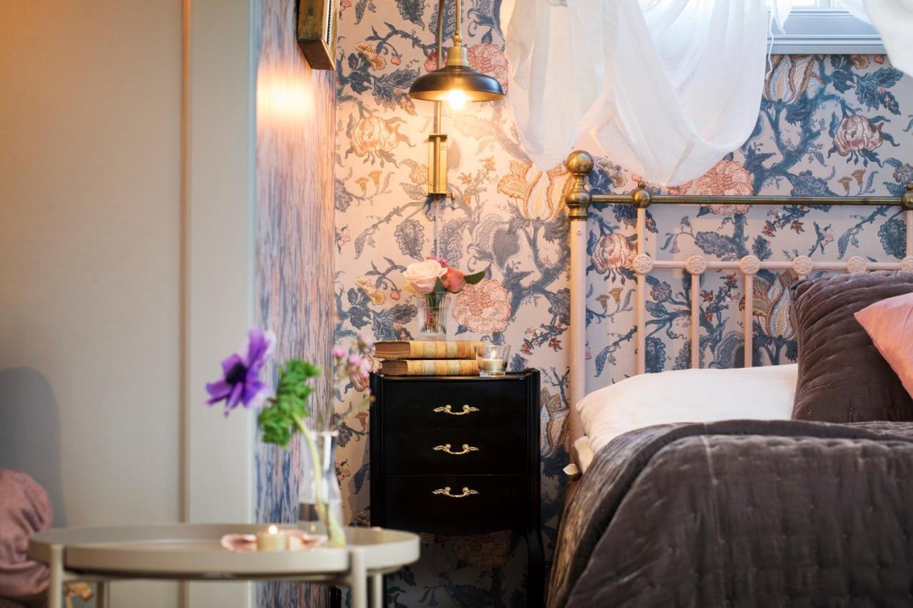 Strandvillan Hotell Och Bed & Breakfast Lysekil Exterior foto