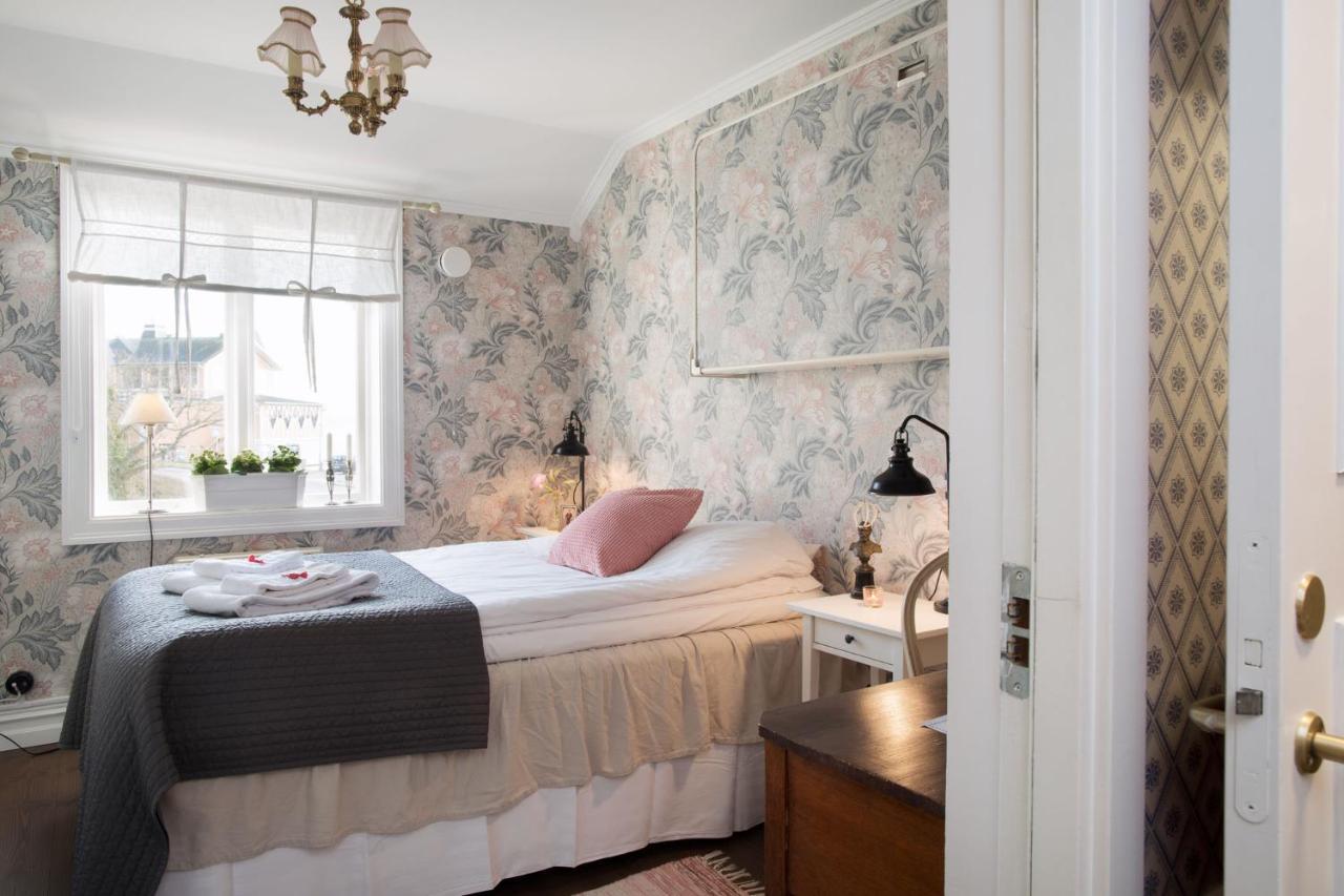 Strandvillan Hotell Och Bed & Breakfast Lysekil Exterior foto