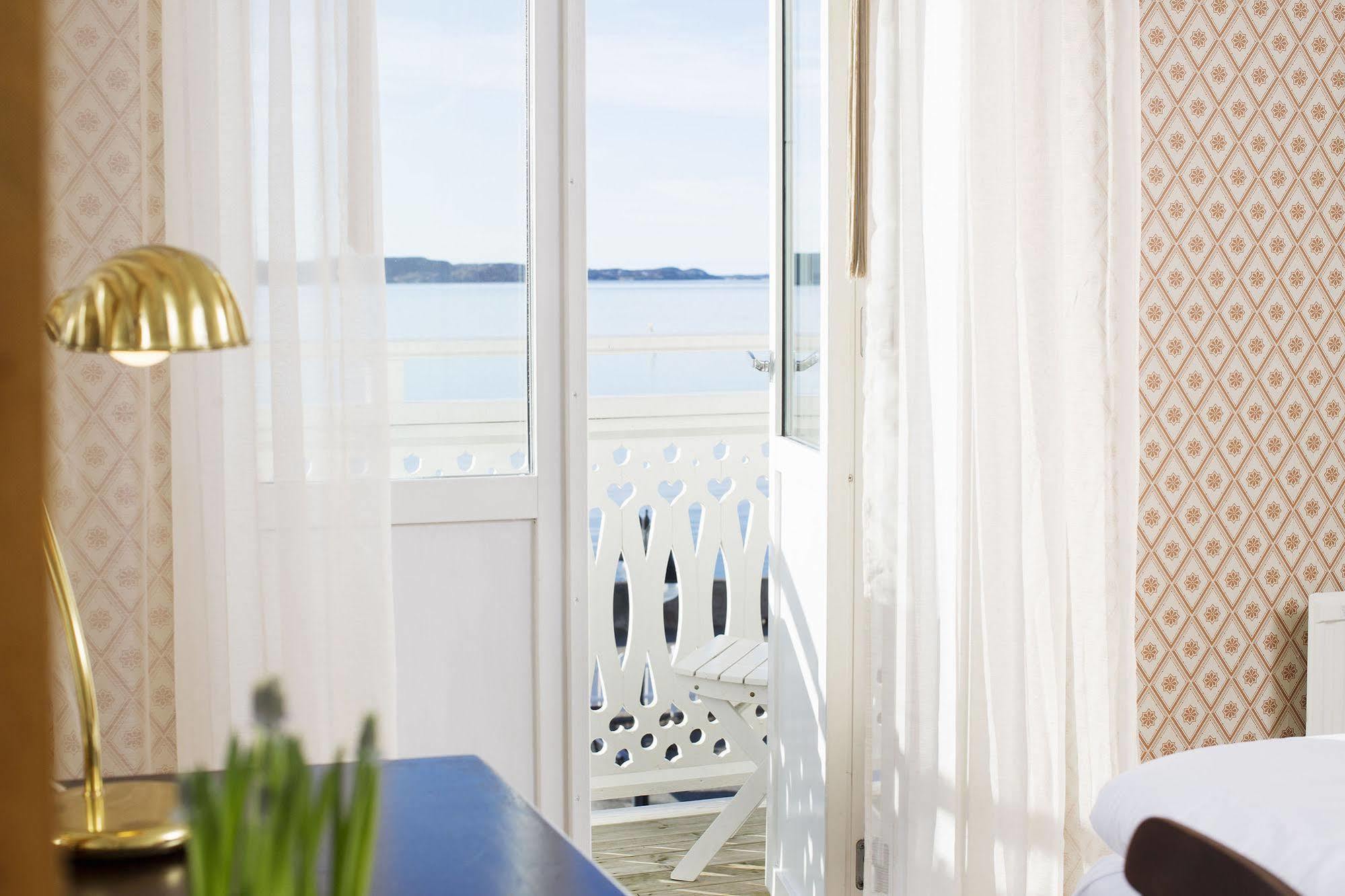 Strandvillan Hotell Och Bed & Breakfast Lysekil Exterior foto