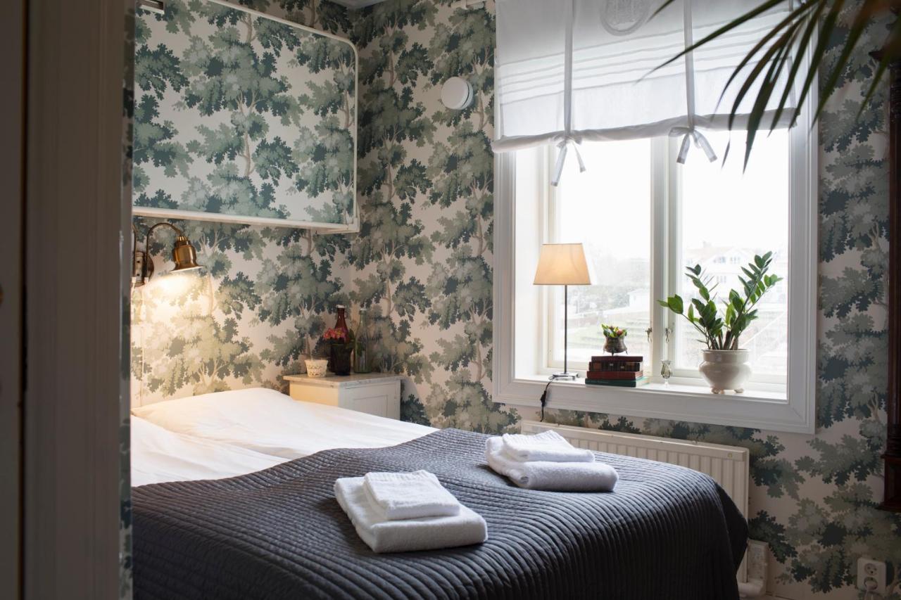 Strandvillan Hotell Och Bed & Breakfast Lysekil Exterior foto