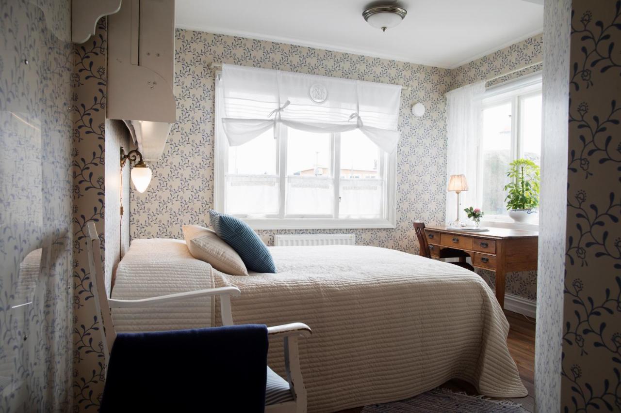 Strandvillan Hotell Och Bed & Breakfast Lysekil Exterior foto